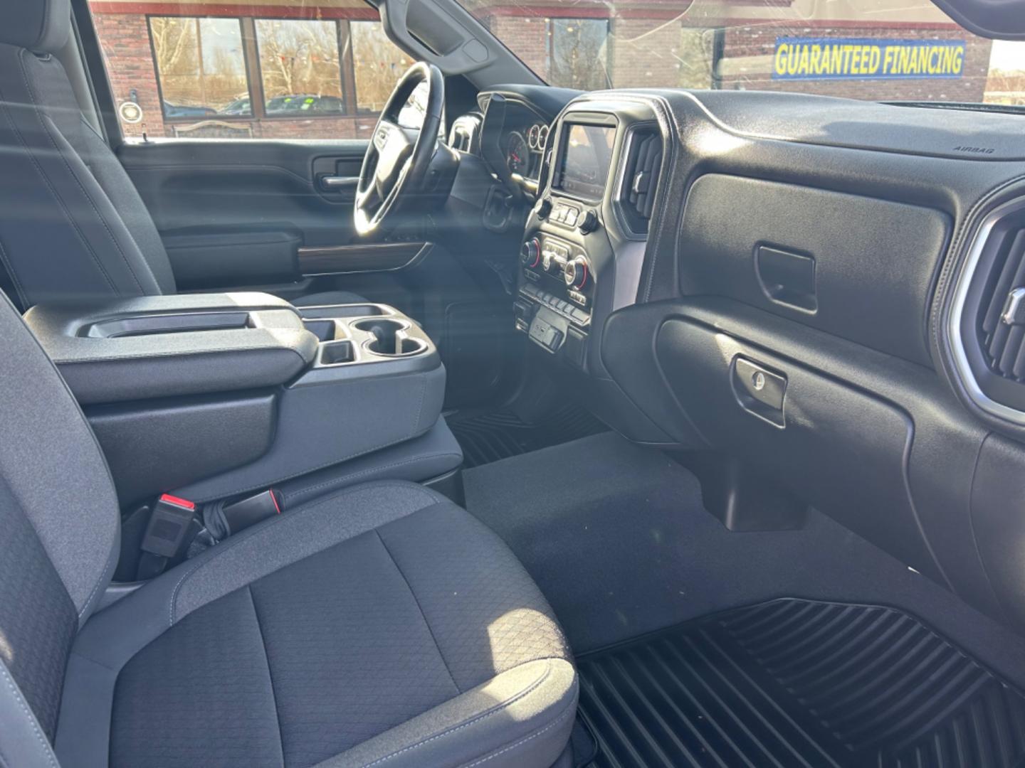 2019 Blue /BLACK Chevrolet Silverado 1500 LT Crew Cab 4WD (1GCUYDED1KZ) with an 5.3L V8 OHV 16V engine, 6A transmission, located at 3030 CY Ave, Casper, WY, 82604, (307) 265-3830, 42.827816, -106.357483 - Photo#10